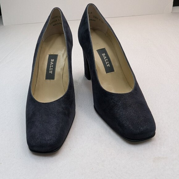 Bally Classic Navy Blue Sued Pump Heels Woman's Size 6 Rare England Made Nice! - Picture 3 of 13